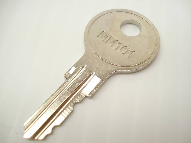 10 Pack - LOC MM101 Prebit Key for Mini Bar